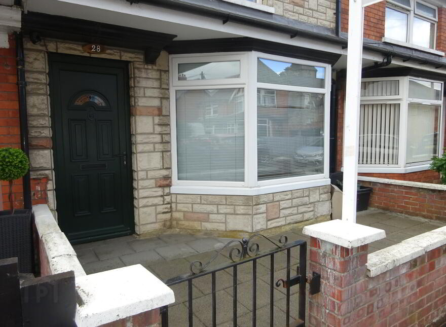 28 Whitehall Parade, Belfast, BT7 3GX