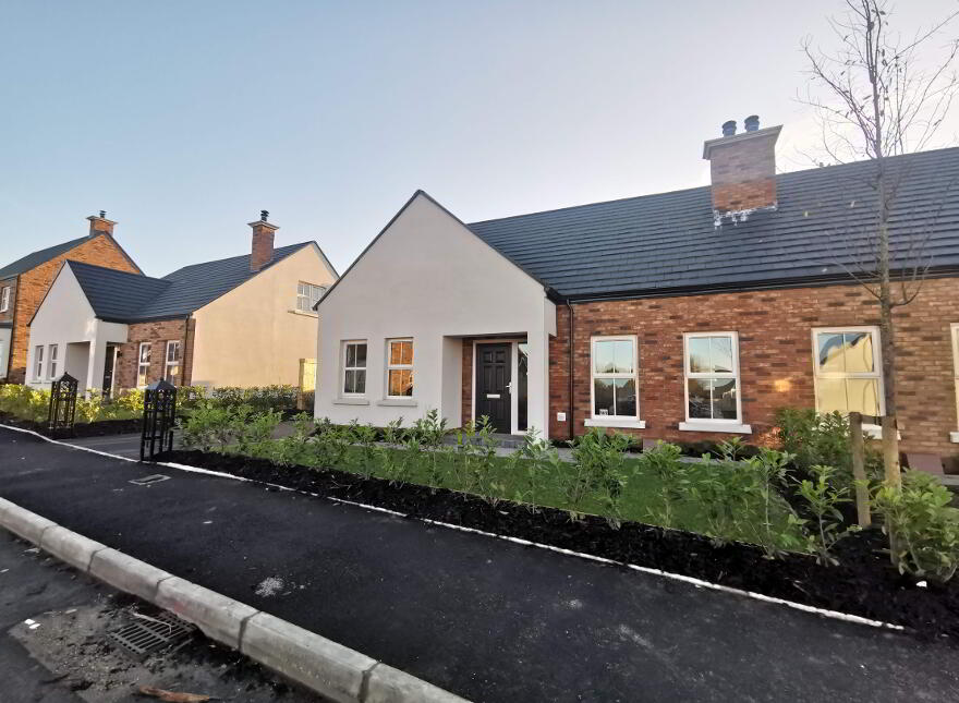 16 Oak Country Way, Londonderry, BT47 6HQ
