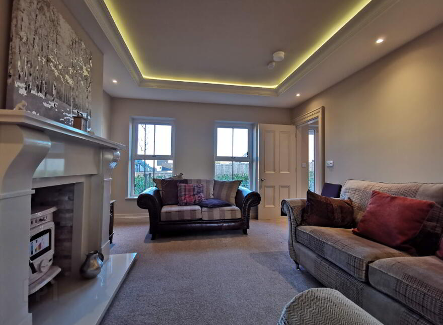 16 Oak Country Way, Londonderry, BT47 6HQ