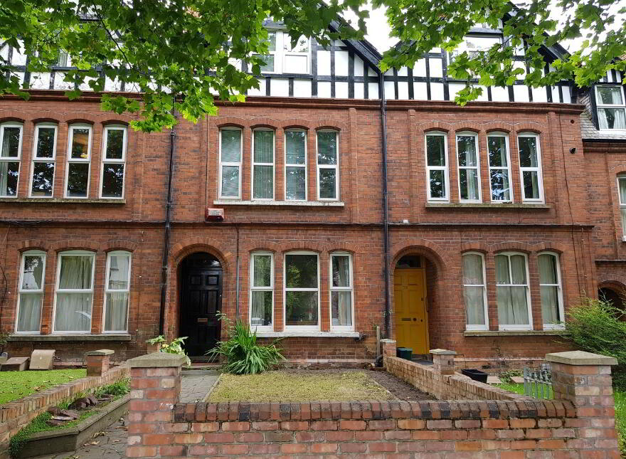 Room 2 ( Serviced Rooms ), 116 Stranmillis Road, ( Bills Incl ), Belfast, BT9 5AE photo