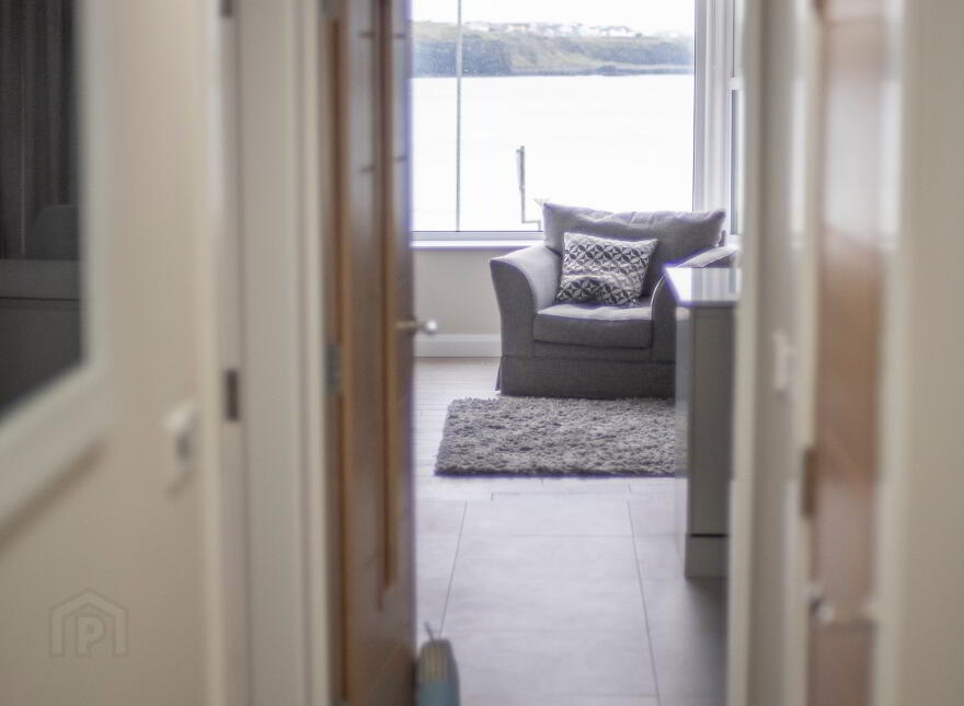 Flat 4, 14 Kerr Street, Portrush, BT56 8DG