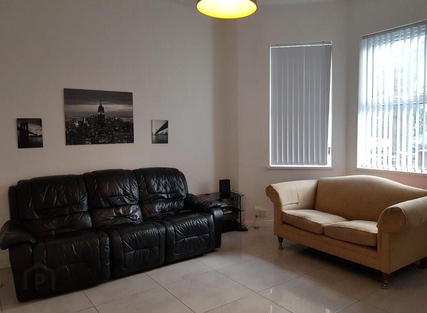 Room 3, 85 Wellington Park, Belfast, BT9 6DP