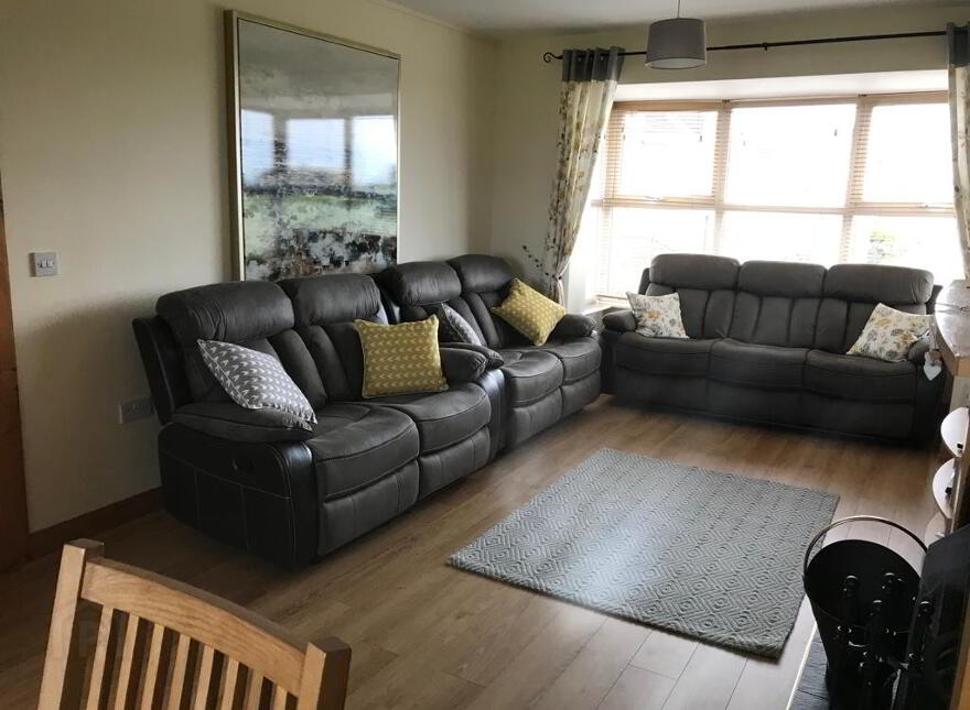6 Lissadell Mews, Portstewart, BT55 7RW