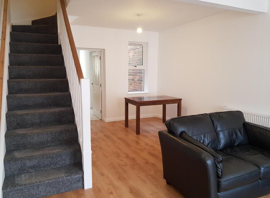 34 Donegall Avenue, Belfast, BT12 6GP
