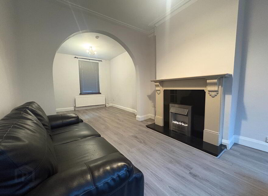 Donegall Road, South Belfast, Belfast, BT12 5NE