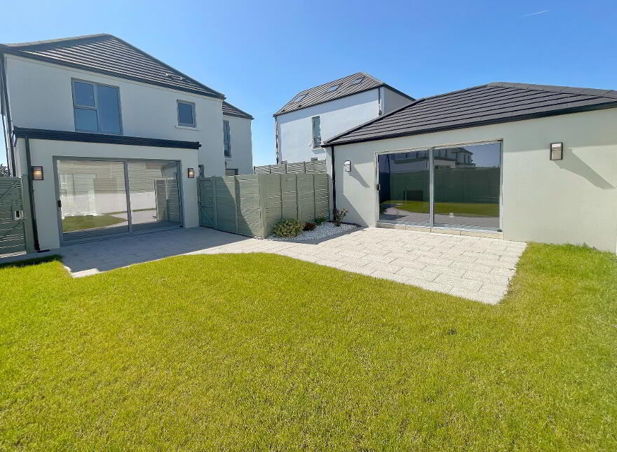 The Dunluce, Nursery Mews, Portstewart