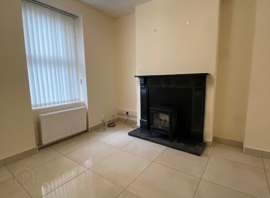 1 Creggan Road, Derry, BT48 9DA