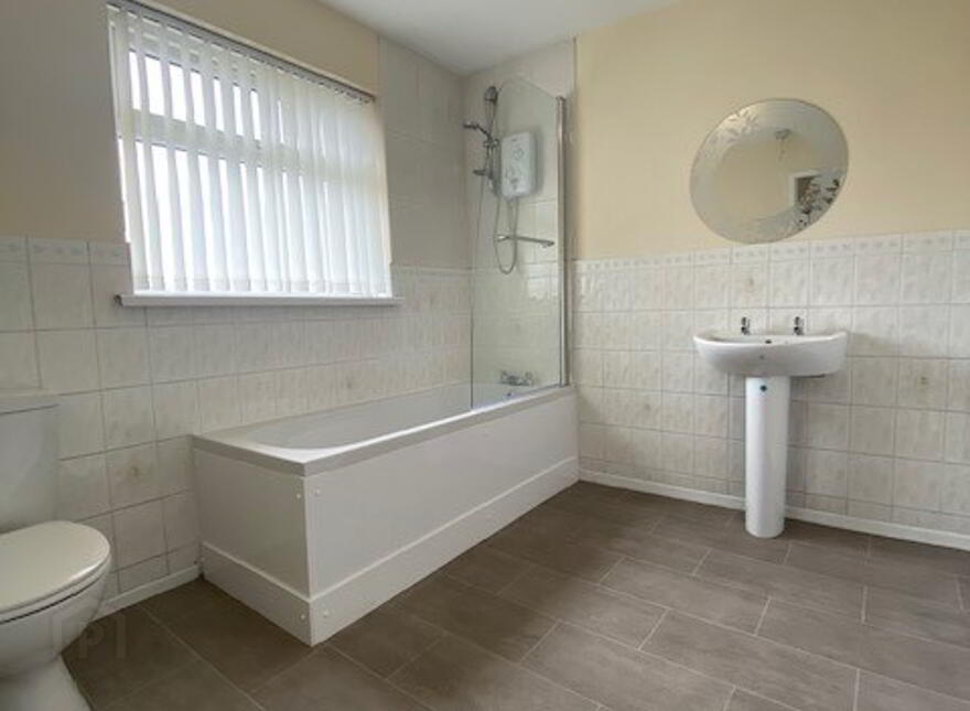 1 Creggan Road, Derry, BT48 9DA