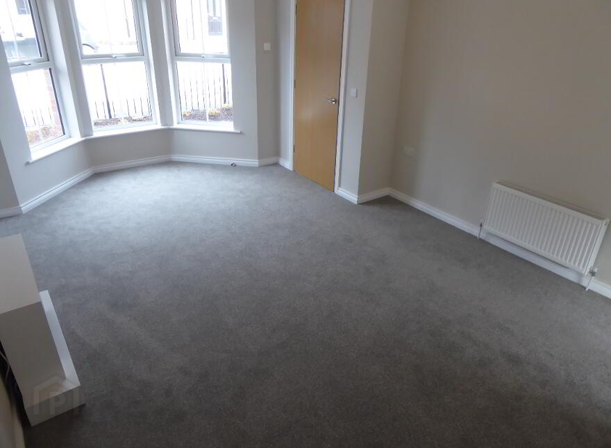 18 Broadway Link, Belfast, BT12 6EX