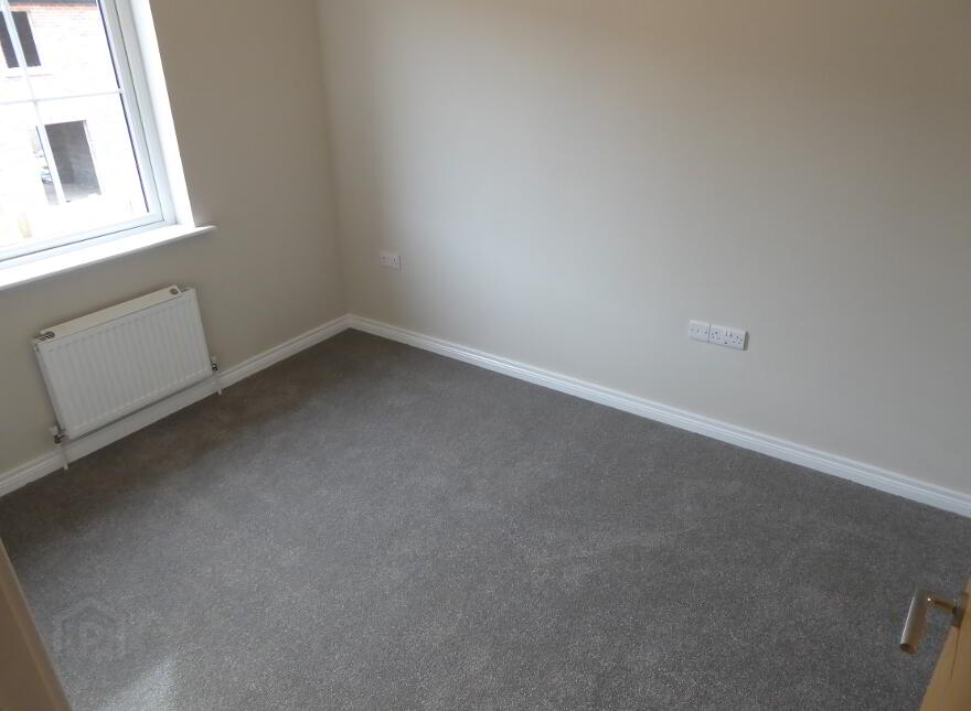 18 Broadway Link, Belfast, BT12 6EX