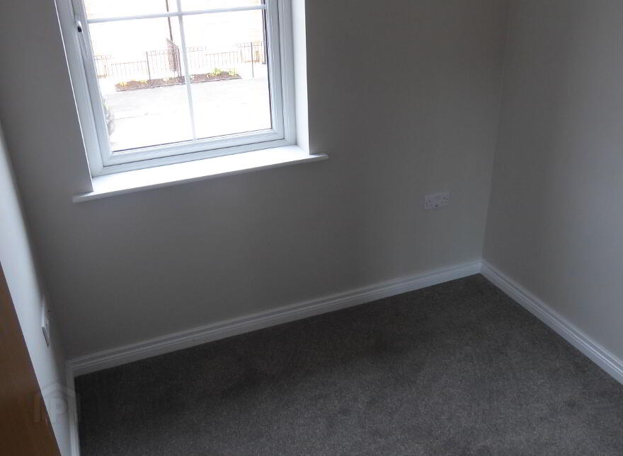 18 Broadway Link, Belfast, BT12 6EX
