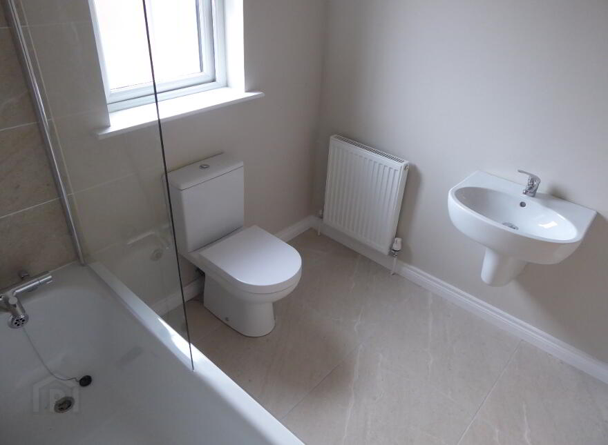18 Broadway Link, Belfast, BT12 6EX