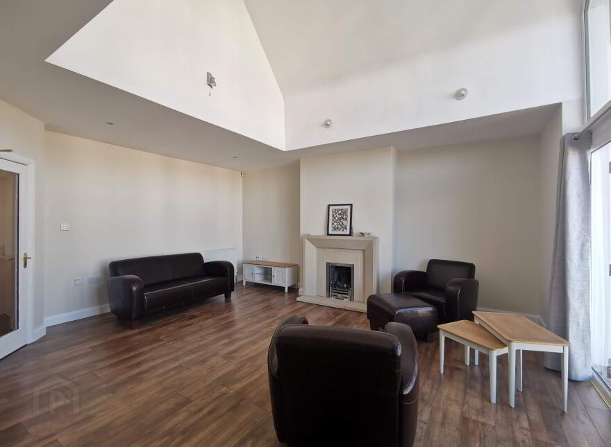 45 Waterfoot Park, Londonderry, BT47 6SW