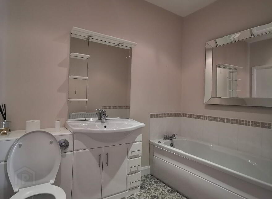 45 Waterfoot Park, Londonderry, BT47 6SW