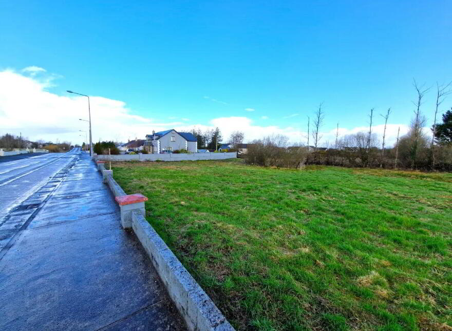 Carrowmore, Knock
