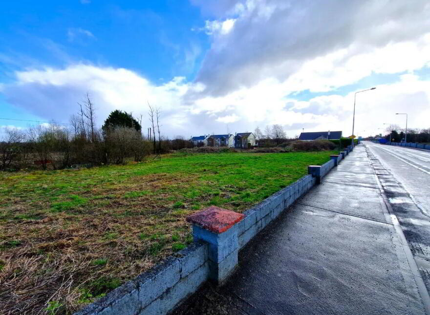 Carrowmore, Knock