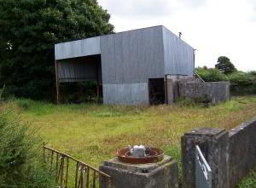 2 Storey Traditional Farmhouse, Lawaus, Ballindine