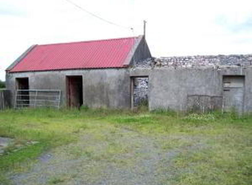 2 Storey Traditional Farmhouse, Lawaus, Ballindine