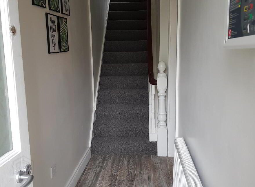 33 Colenso Parade, Stranmillis, Belfast, BT9 5AN