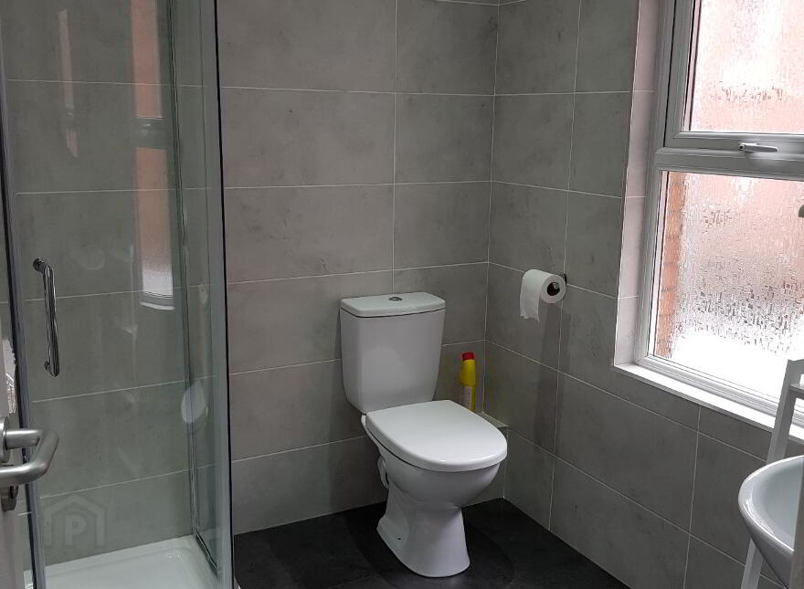 33 Colenso Parade, Stranmillis, Belfast, BT9 5AN