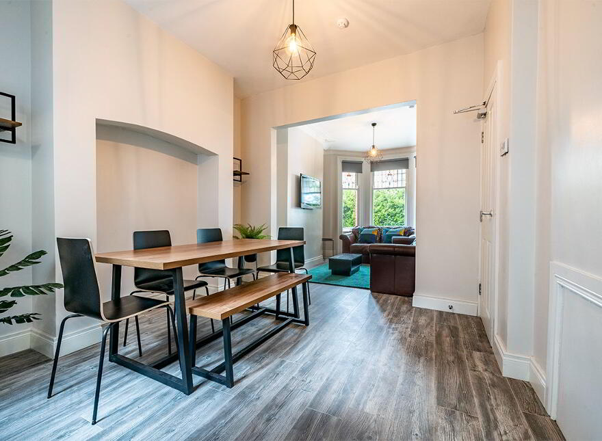 33 Colenso Parade, Stranmillis, Belfast, BT9 5AN