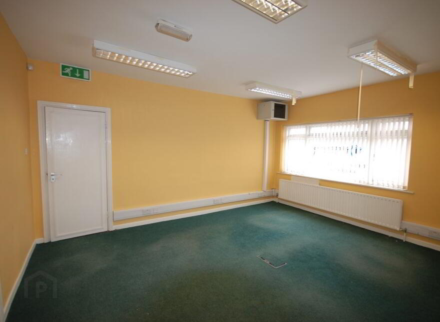 64 Main Street, Finglas, Dublin, D11