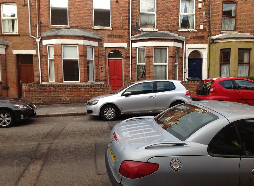 71 Fitzwilliam Street Apt 1, Belfast, BT9 6AX
