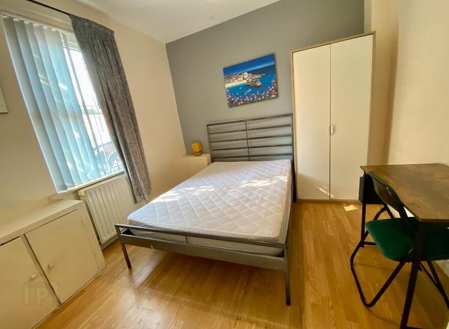 Donegall Road, Room1, All Utility Bills Included, Belfast, BT12 5NB