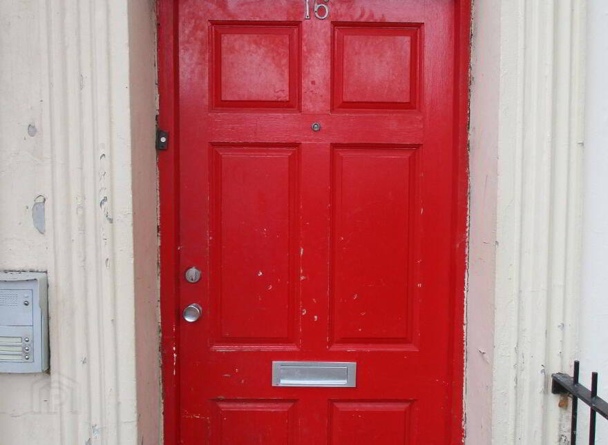 Great 4 Bedroom Apartment, 16 Rugby Avenue, Queens Quarter, Belfast, BT7 1RG