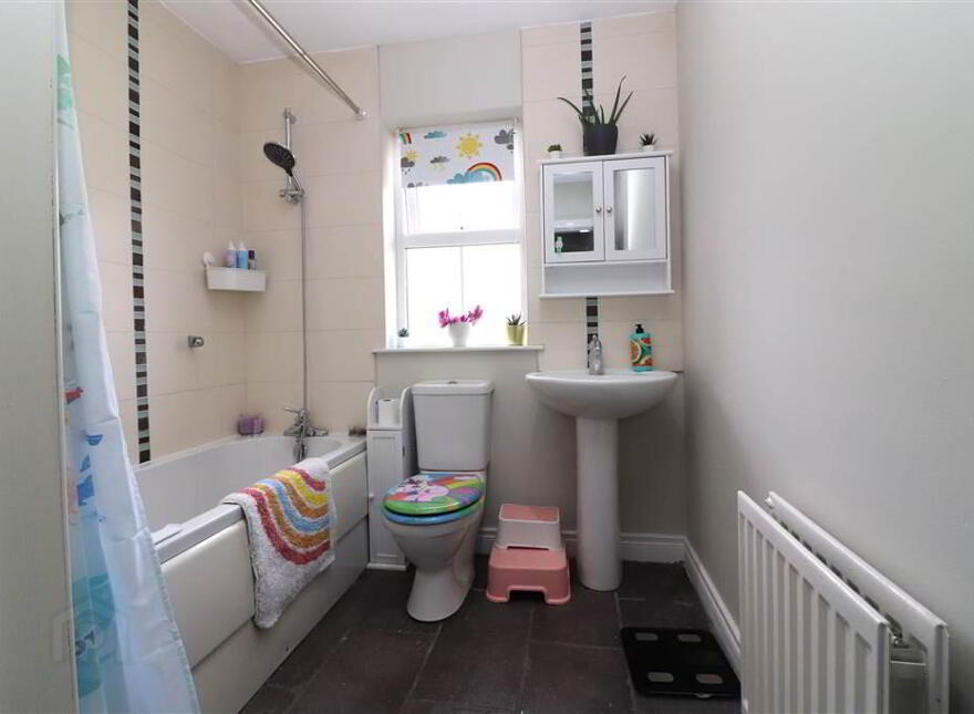 5 Mornington Place, Ballinderry Road, Lisburn, BT28 2WR
