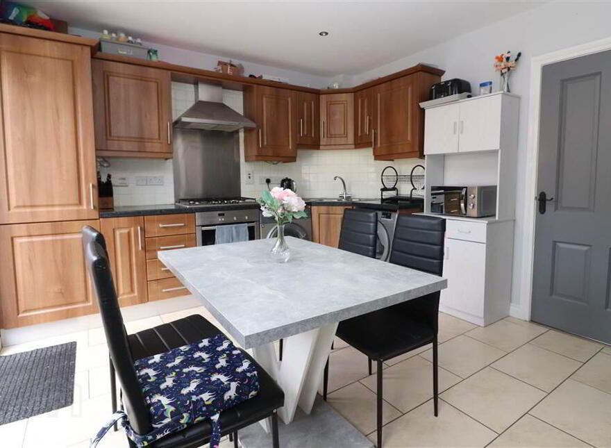 5 Mornington Place, Ballinderry Road, Lisburn, BT28 2WR