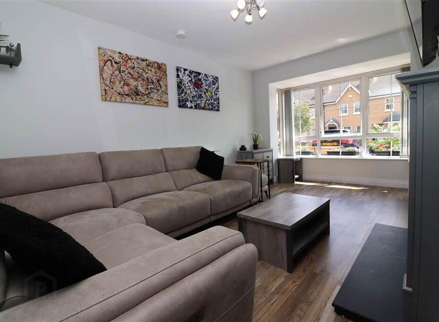 5 Mornington Place, Ballinderry Road, Lisburn, BT28 2WR