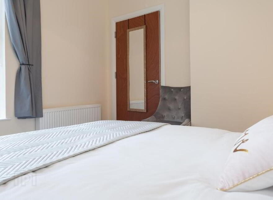 Unit 1, Wellesley Avenue, Lisburn Road, Belfast, BT9 6DG