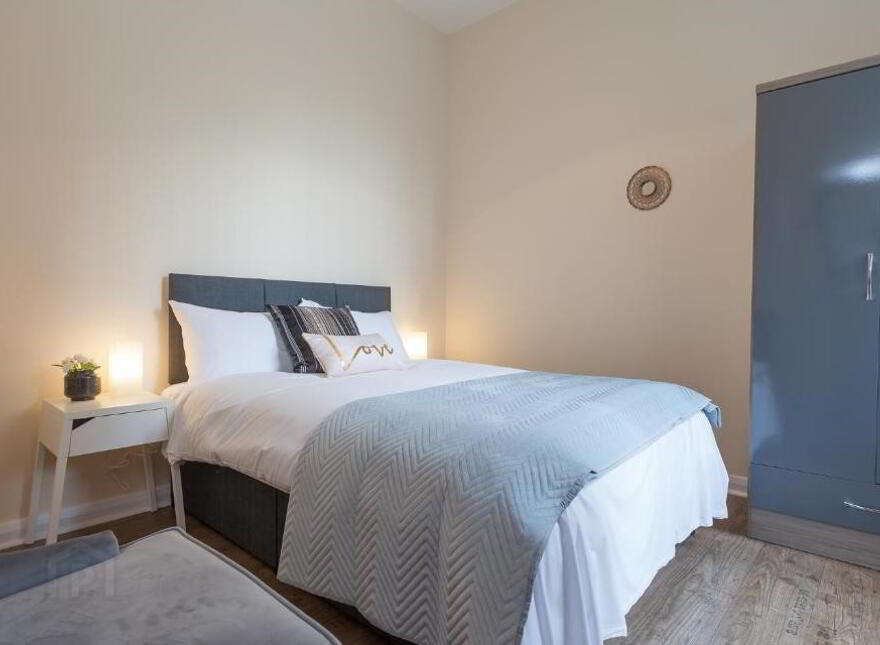Unit 1, Wellesley Avenue, Lisburn Road, Belfast, BT9 6DG