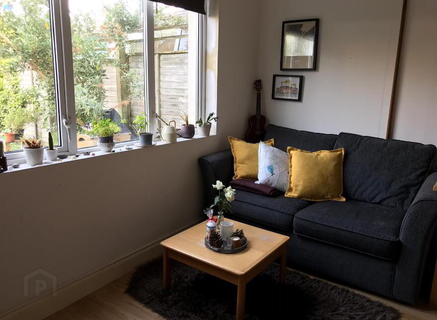 2, 64 Southwell Rd, Bangor, BT20 3AE