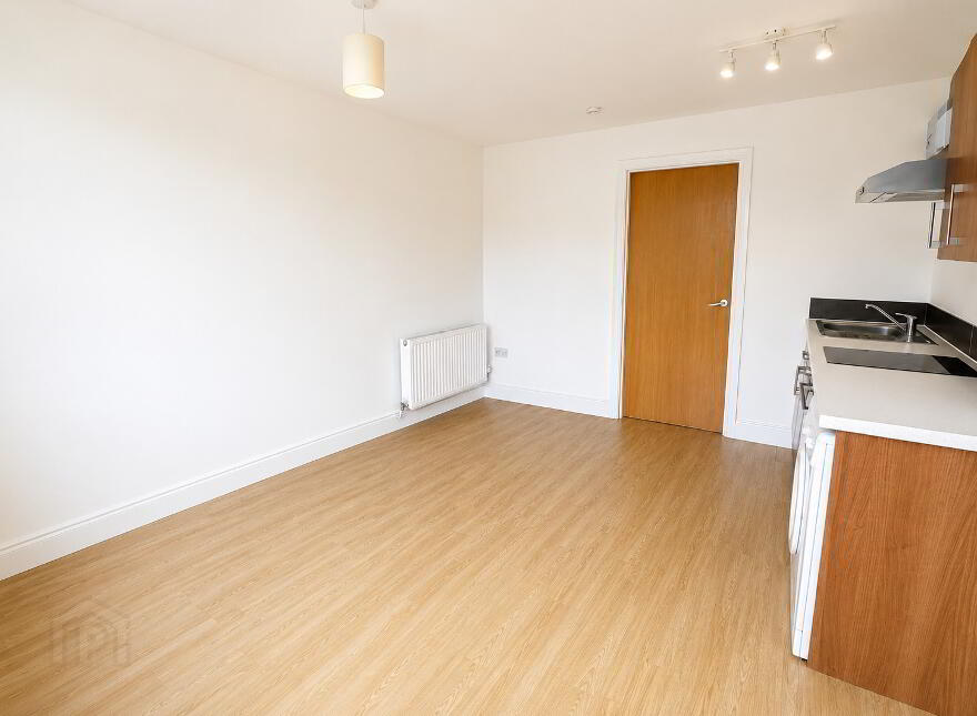 2, 64 Southwell Rd, Bangor, BT20 3AE