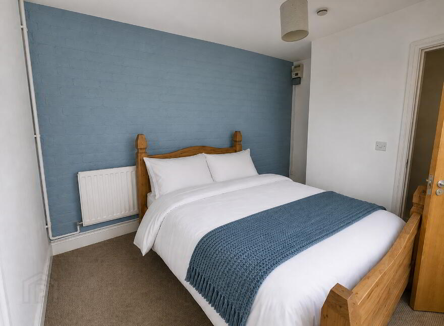 2, 64 Southwell Rd, Bangor, BT20 3AE