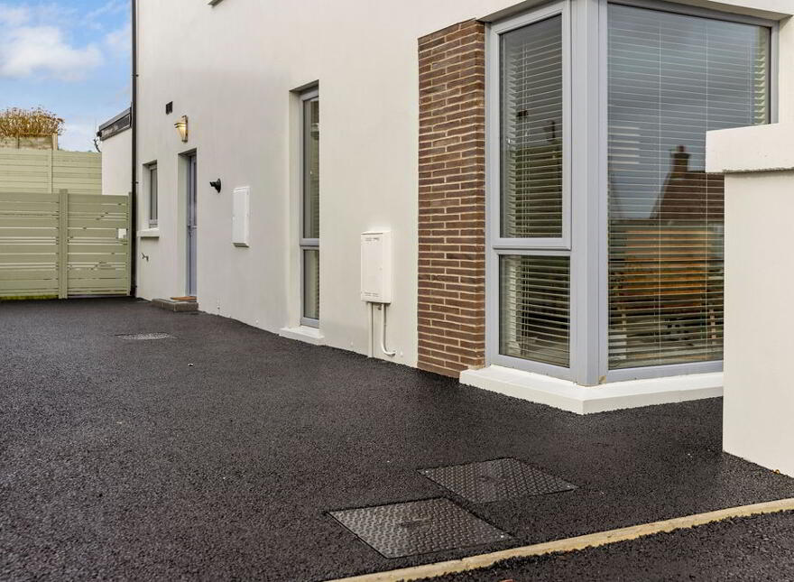 The Ballylesse, Nursery Mews, Portstewart