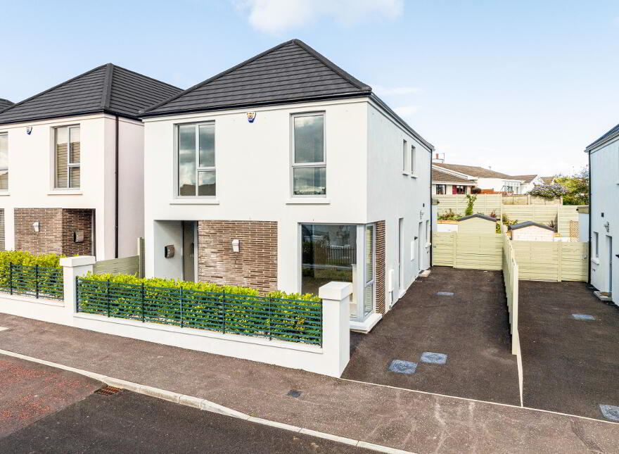 The Ballylesse, Nursery Mews, Portstewart