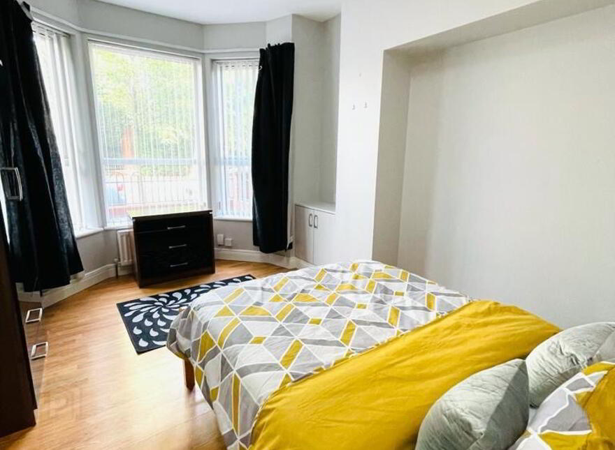 Duncairn Gardens, Room 1, All Utiliity Bills Included, Belfast, BT15 2GN