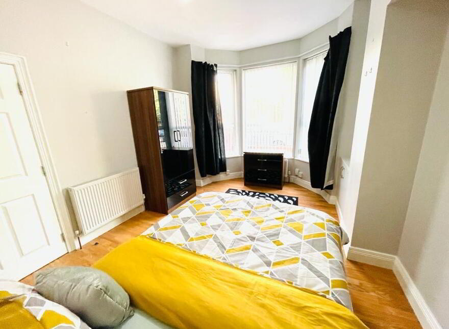 Duncairn Gardens, Room 1, All Utiliity Bills Included, Belfast, BT15 2GN