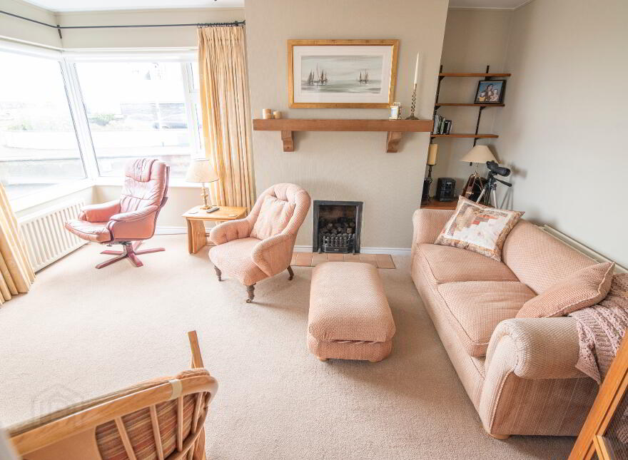 1 Bayhead Apartments, Bayhead Road, Portballintrae, BT57 8BW