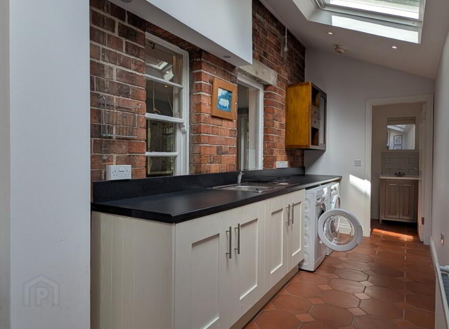 42 Marlborough Park North, Belfast, BT9 6HJ