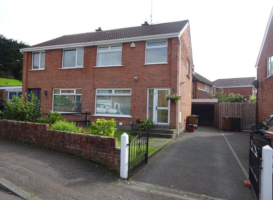 53 Woodbreda Avenue, Belfast, BT8 7JJ photo