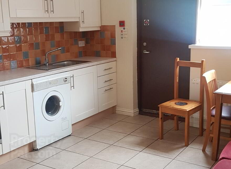 Unit 3, 73 Fitzroy Avenue photo