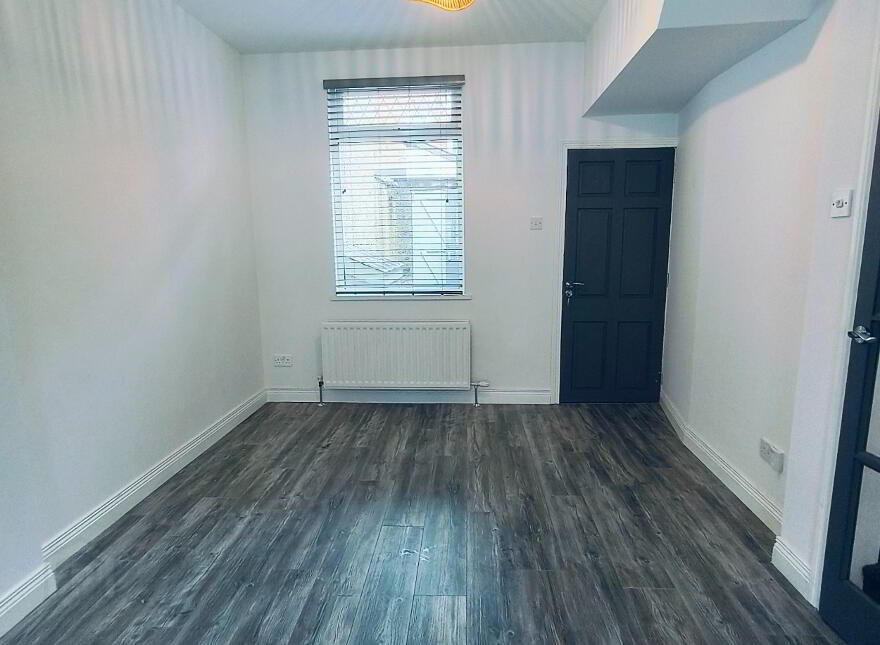 24 Titania Street, Belfast, BT6 8NT