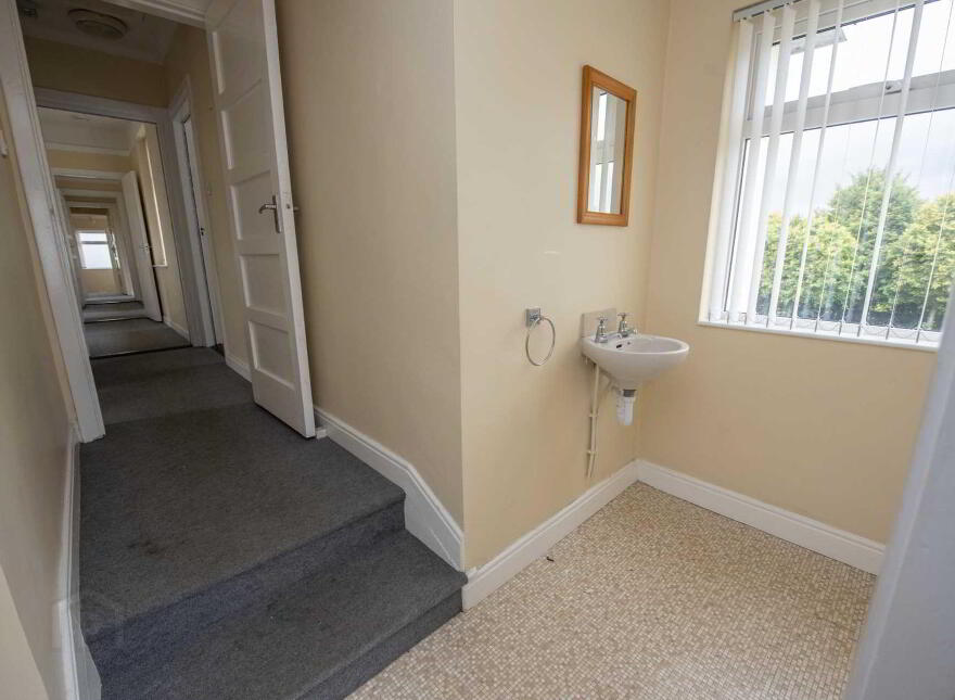 Former Custom House, Bridgend, F93N592