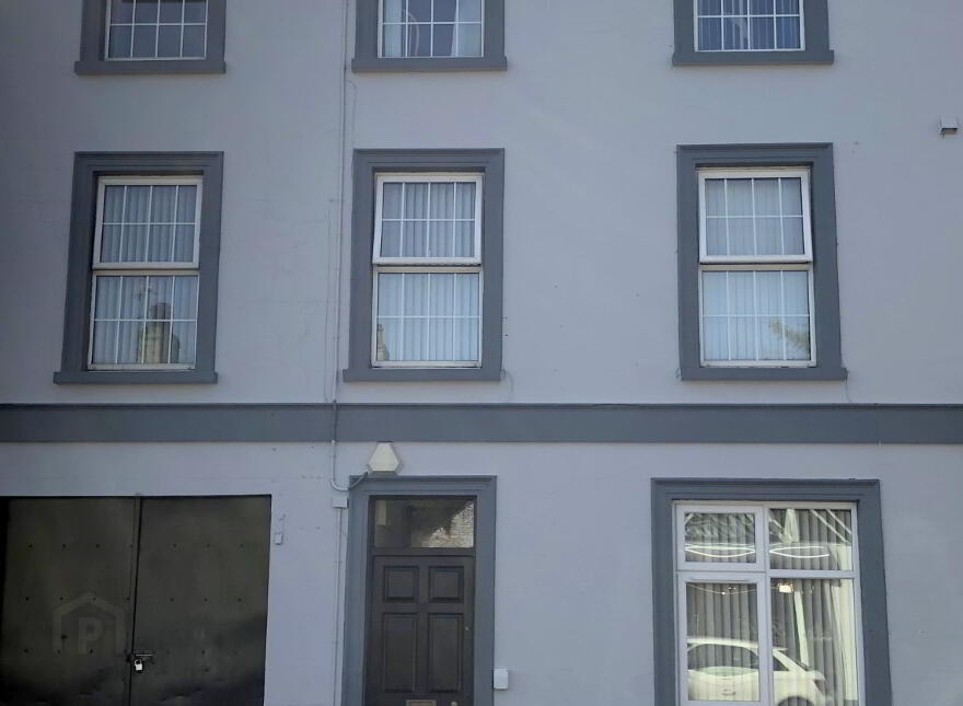 52 Railway Street, Strabane, BT82 8EH