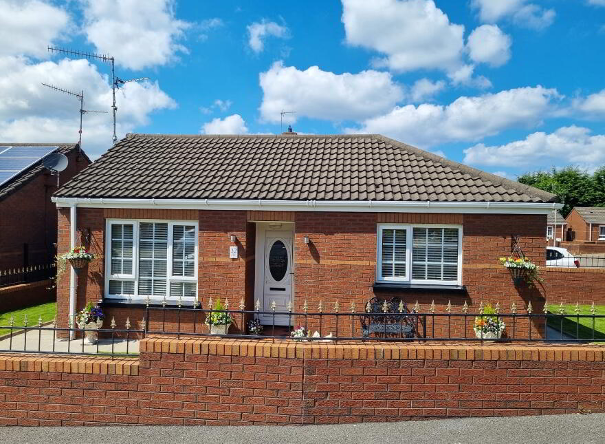 32 New Street, Lurgan, BT66 6BT photo
