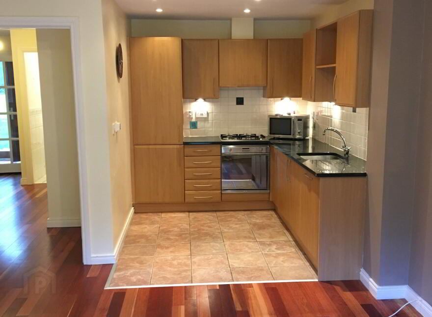 12 Upper Courtyard, Wellington Square, Belfast, BT7 3LJ